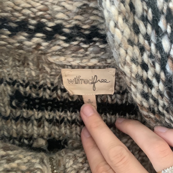 Wilfred Free Wool Sweater - Picture 3 of 3